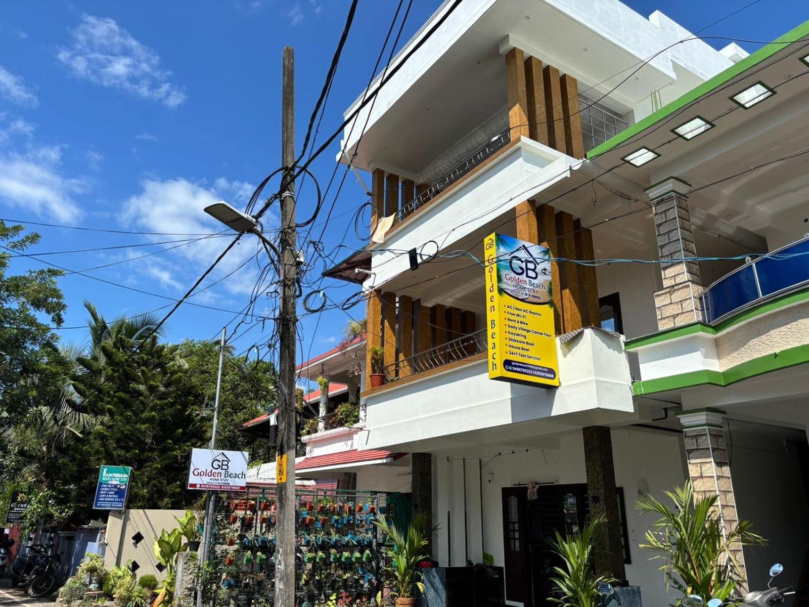 Golden Beach Home Stay Alappuzha Buitenkant foto