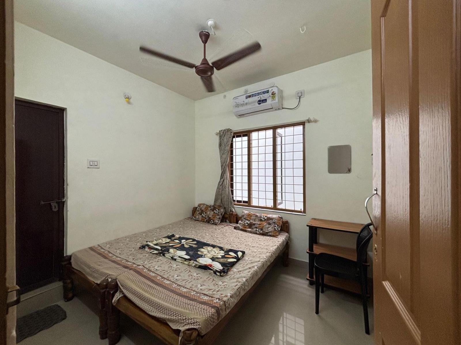Golden Beach Home Stay Alappuzha Buitenkant foto